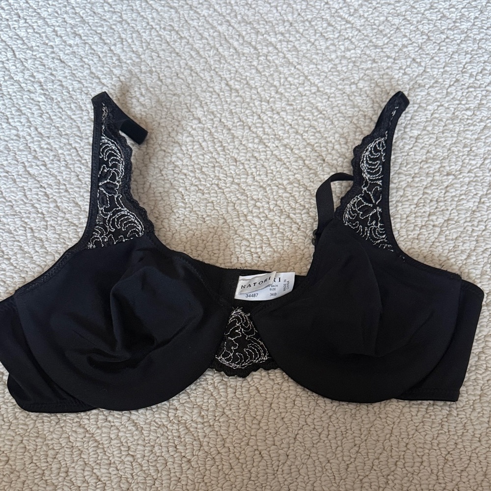 NWOT Natori Black White Lace Bra 36B